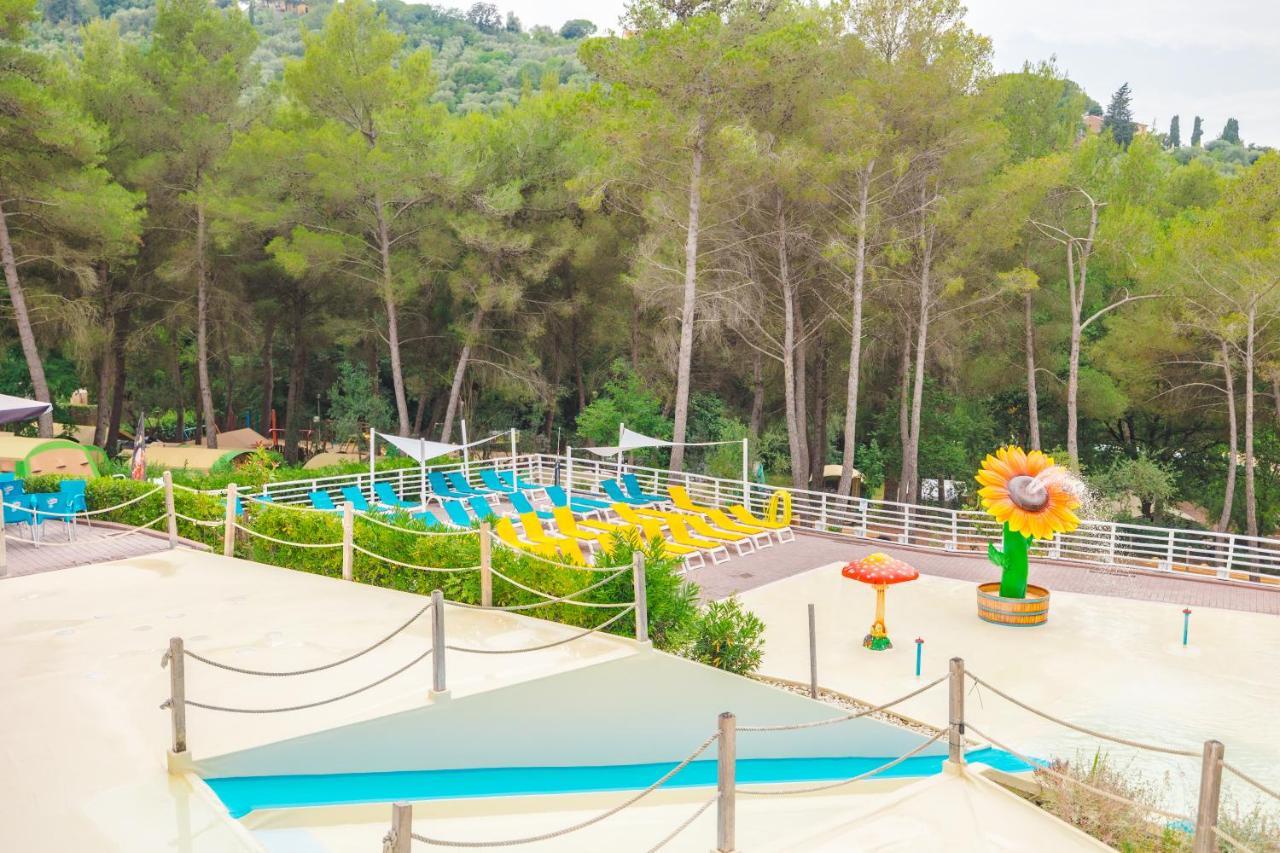 Le Pianacce Camping Village Castagneto Carducci Exteriér fotografie