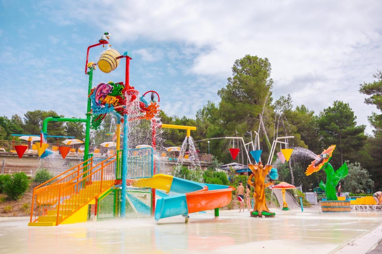 Le Pianacce Camping Village Castagneto Carducci Exteriér fotografie