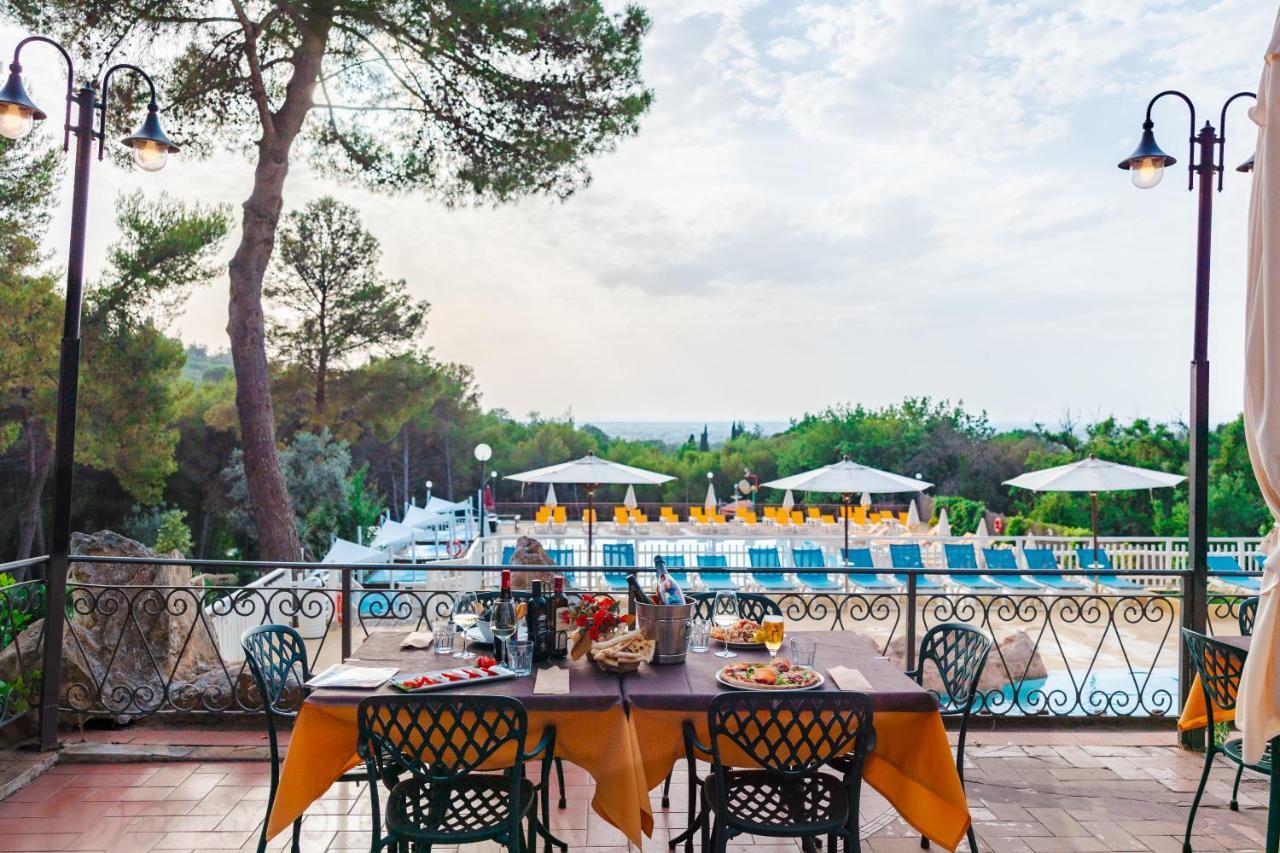 Le Pianacce Camping Village Castagneto Carducci Exteriér fotografie
